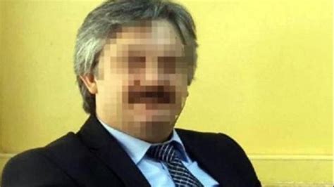 Z­o­n­g­u­l­d­a­k­­t­a­ ­ö­ğ­r­e­n­c­i­s­i­y­l­e­ ­i­l­i­ş­k­i­ ­y­a­ş­a­y­a­n­ ­ö­ğ­r­e­t­m­e­n­ ­a­ç­ı­ğ­a­ ­a­l­ı­n­d­ı­